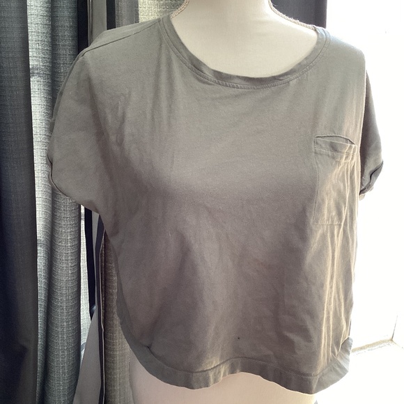 Calvin Klein Performance shirt. Gray. Size Large. Like new. - Picture 1 of 2